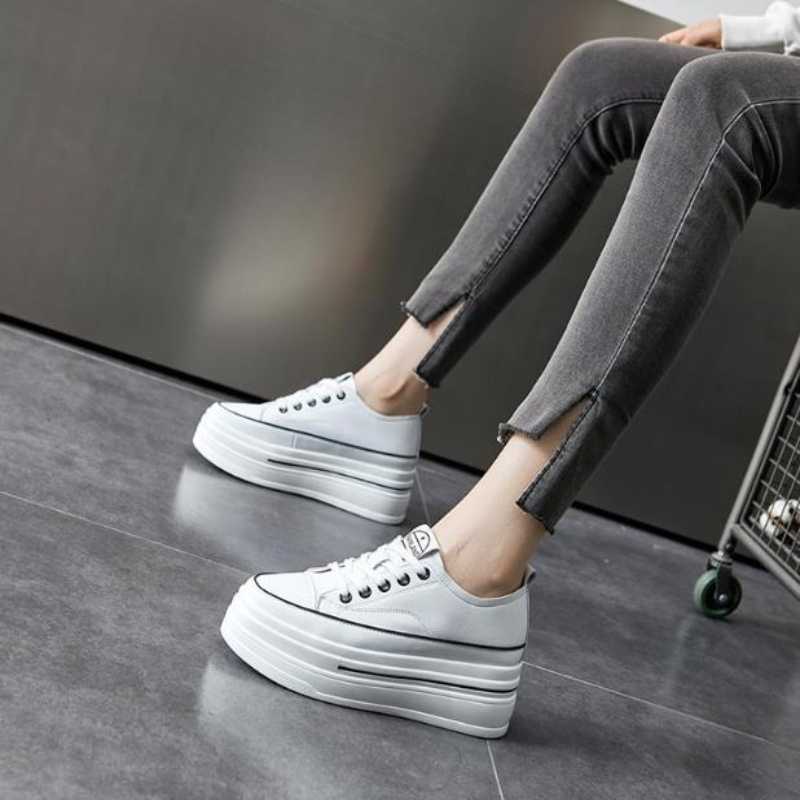 Nuove Sneakers da 8 cm con Zep - Sewing New recensione e prezzo