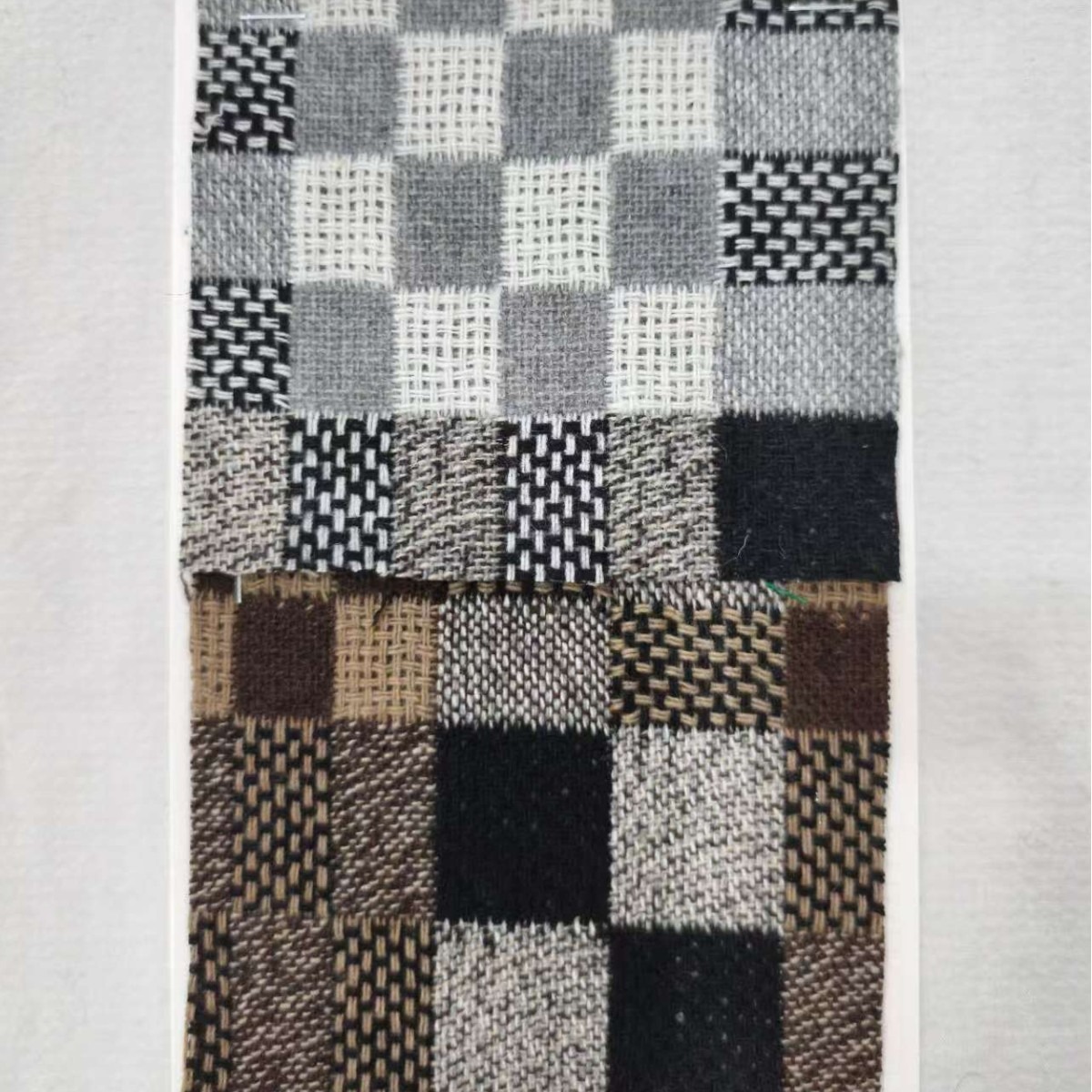 Tessuto di lana tweed a grigli - Sewing Tweed recensione e prezzo