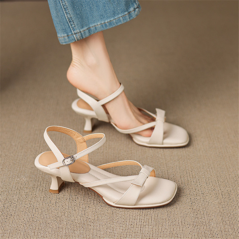 Nuovi Sandali Estivi in Pelle  - Sewing New recensione e prezzo