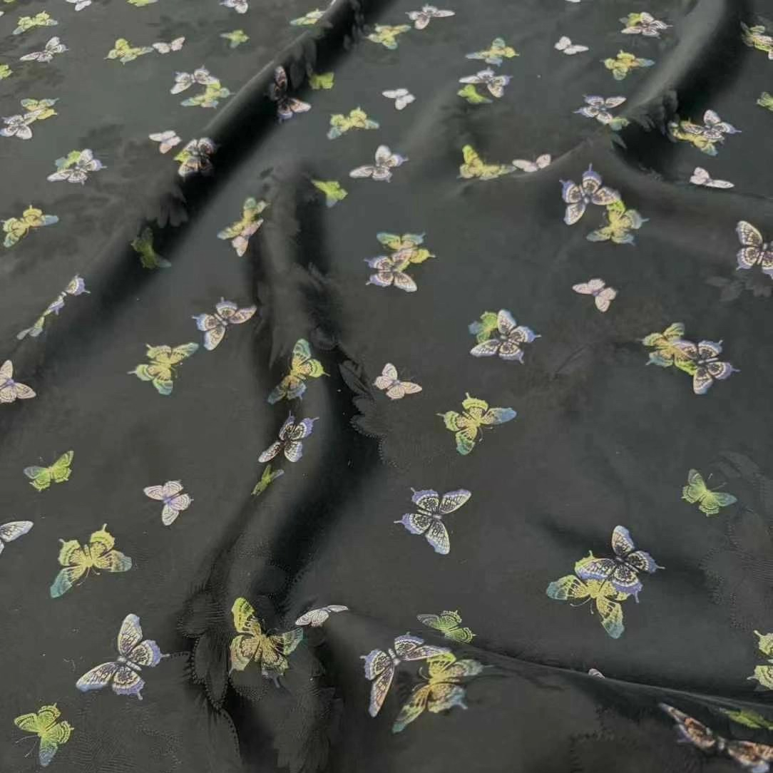 Tessuto di seta pesante nero c - Sewing Vest recensione e prezzo