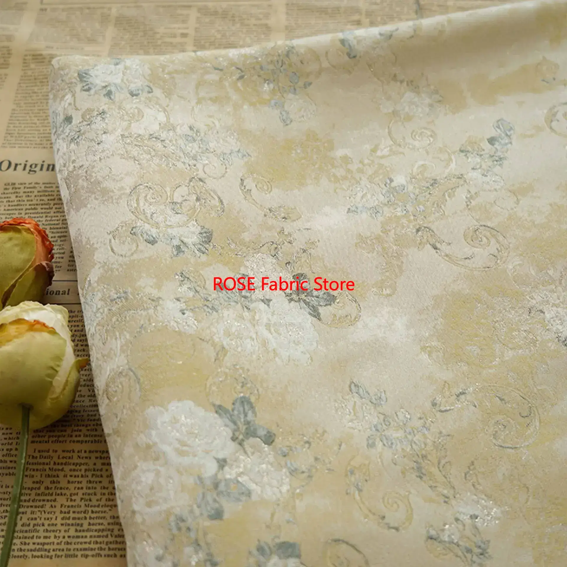 Tessuto jacquard rosa di seta  - Sewing Vest recensione e prezzo