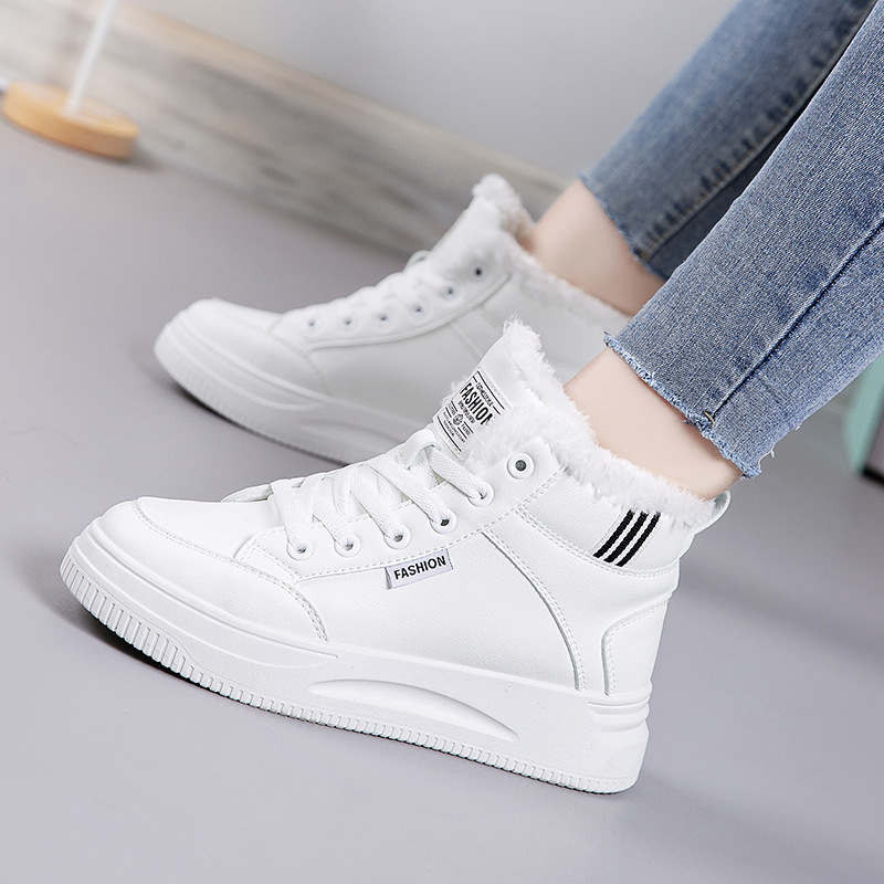 Scarpe bianche da donna 2025 i - Sewing New recensione e prezzo